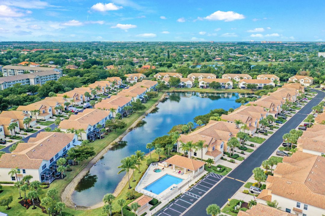 8430 Village Edge Cir, Fort Myers, FL 33919