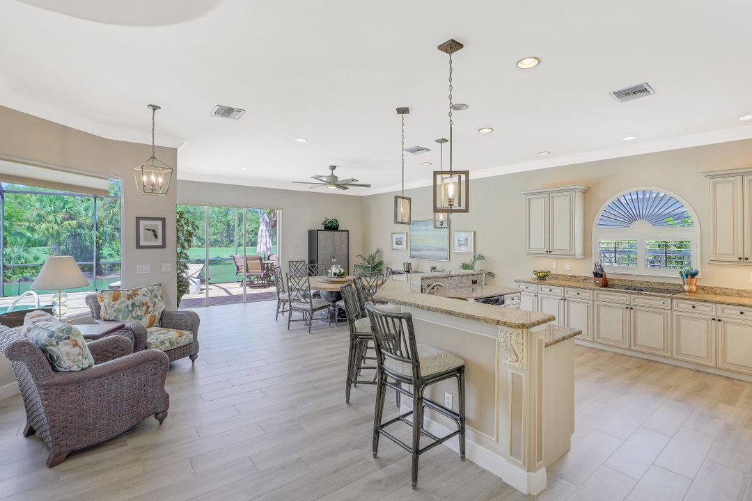 3601 Cedar Hammock View Ct, Naples, FL 34112
