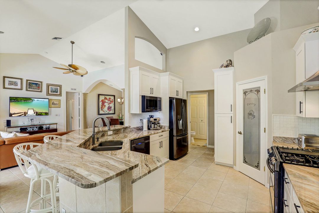 389 Colonial Ave, Marco Island, FL 34145