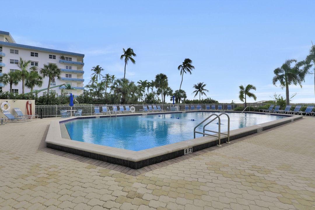 240 Seaview Ct #403, Marco Island, FL 34145