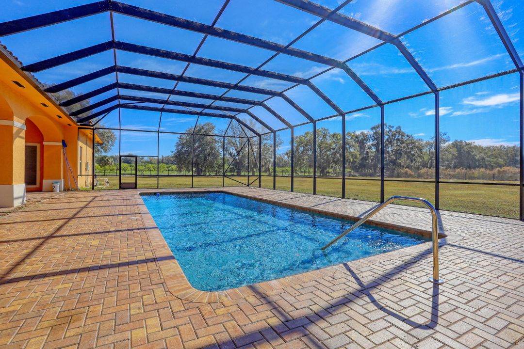 2304 FL-66, Zolfo Springs, FL 33890
