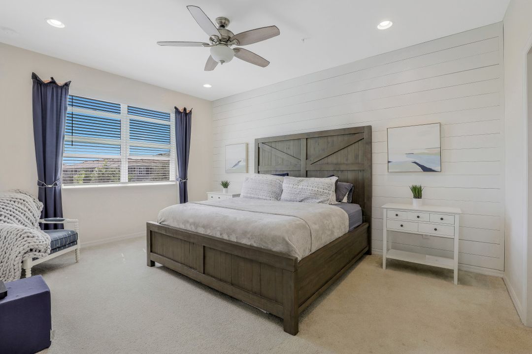 2344 Sheen Ln #305, Naples, FL 34120