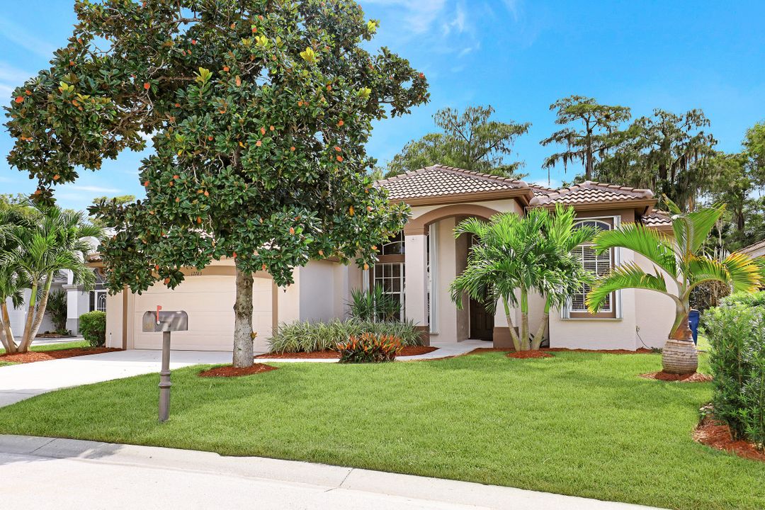 12783 Hunters Ridge Dr, Bonita Springs, FL 34135