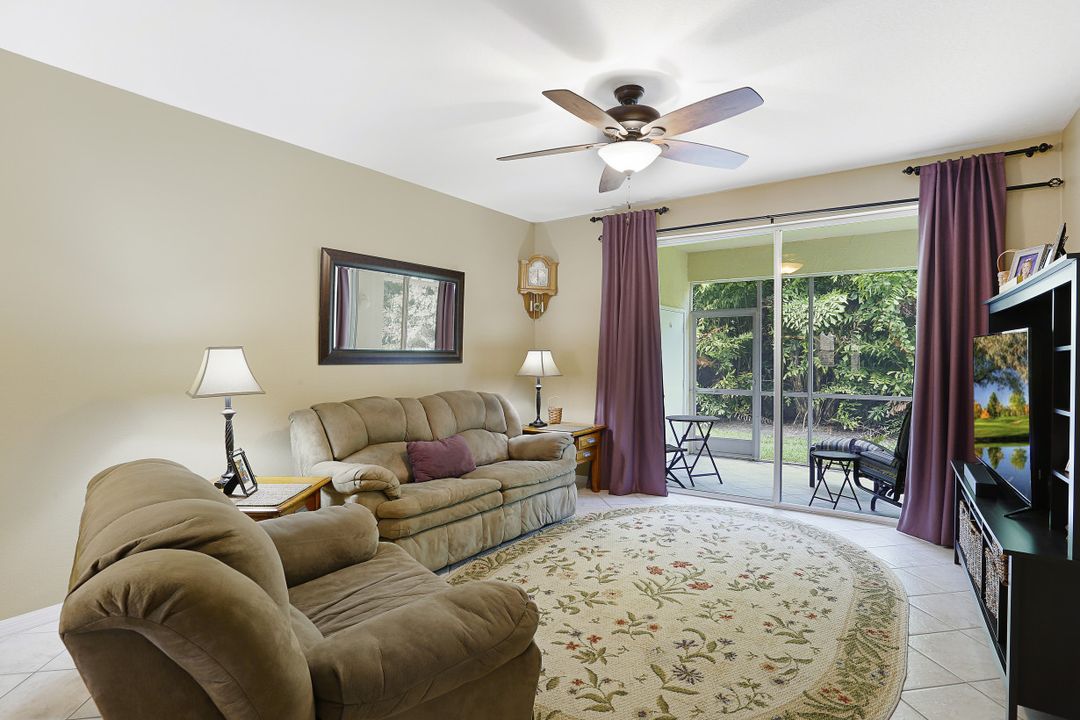 6645 Huntington Lakes Cir #104, Naples, FL 34119