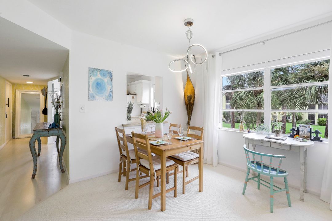 1056 Forest Lakes Dr #A 201, Naples, FL 34105