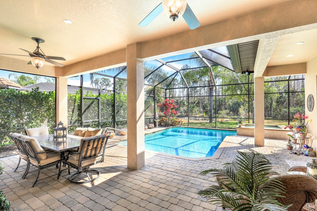 7327 Acorn Way, Naples, FL 34119