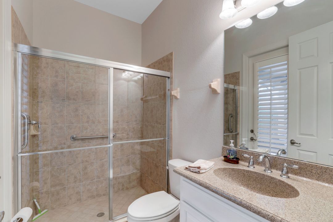 9765 Nickel Ridge Cir, Naples, FL 34120