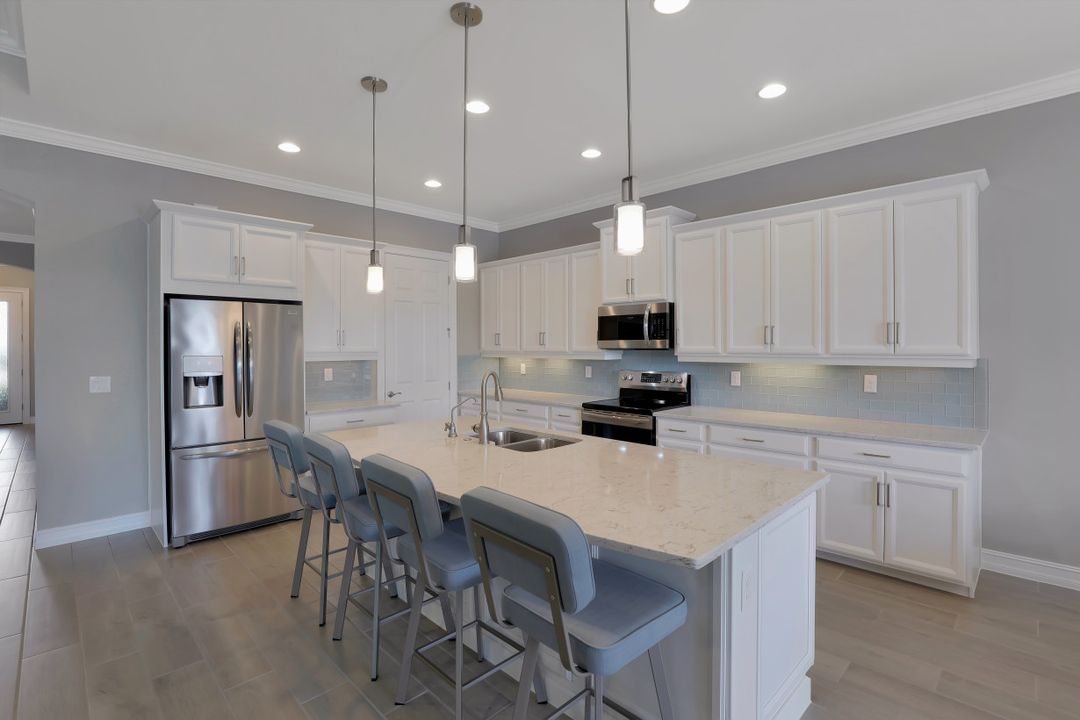 14740 Windward Ln, Naples, FL 34114