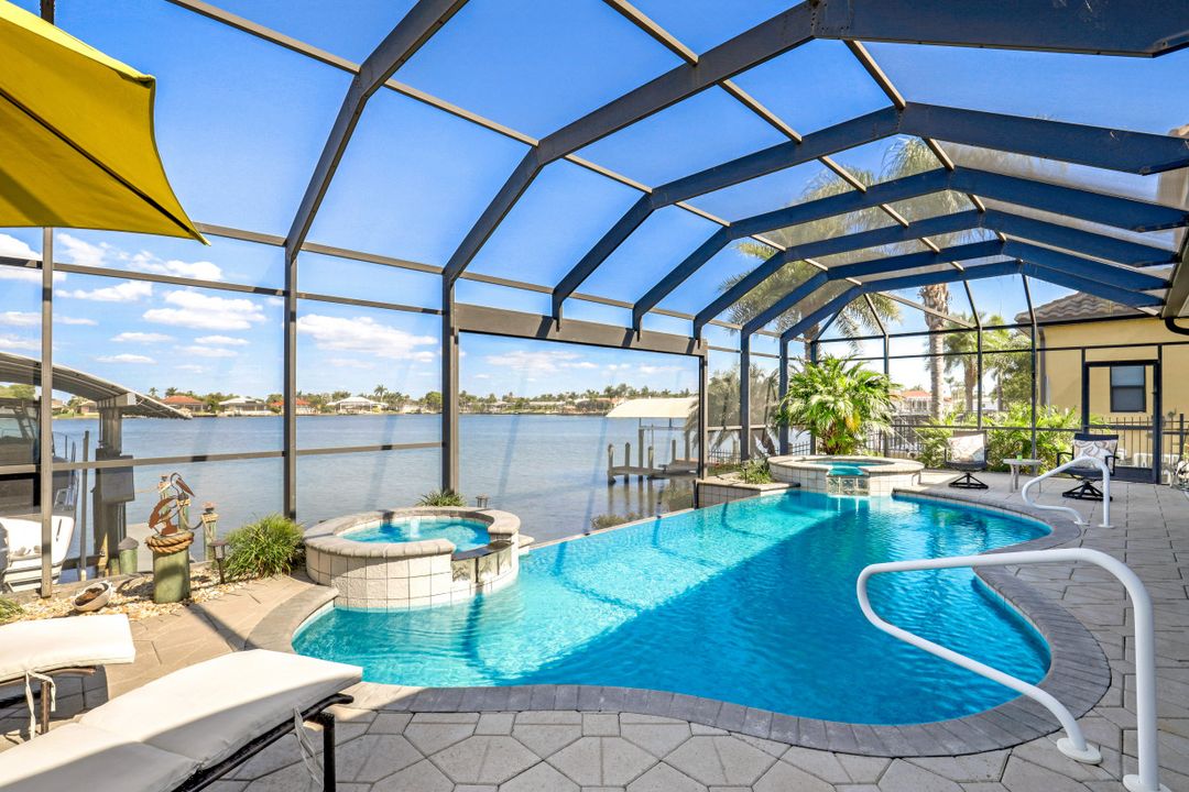 5219 SW 5th Pl, Cape Coral, FL 33914