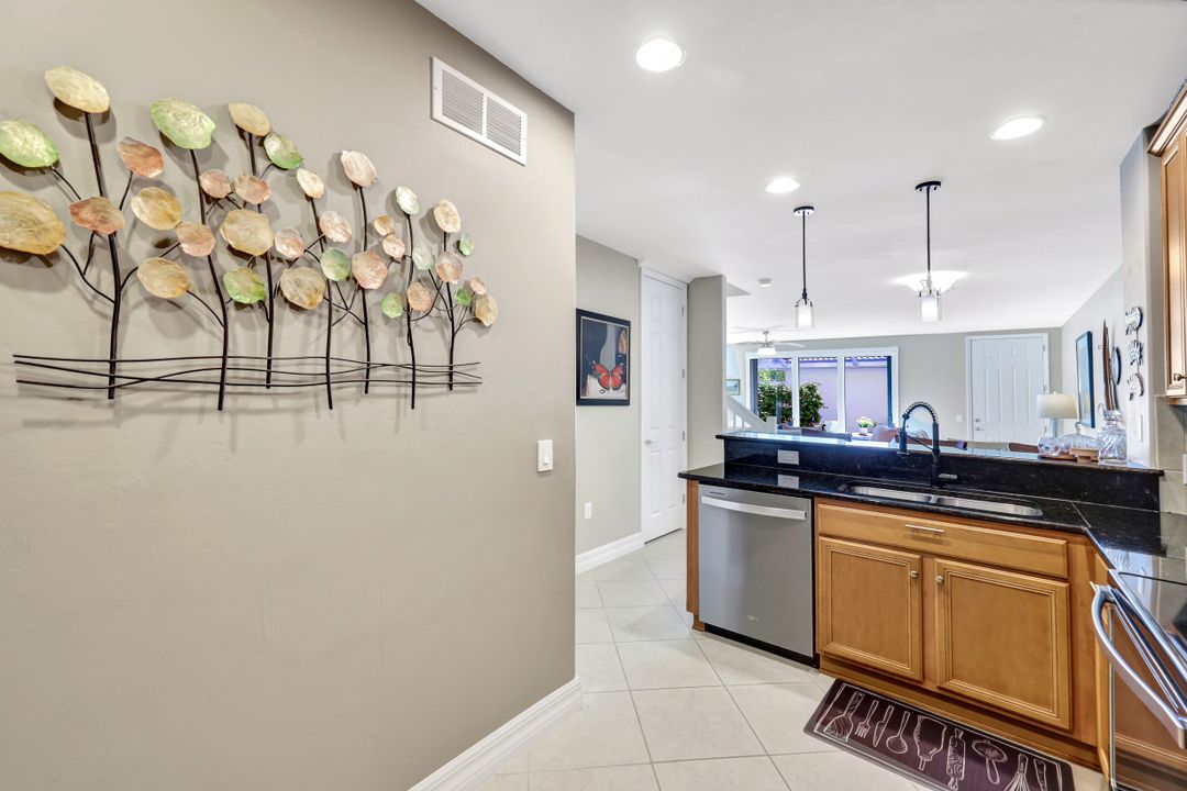 15247 Laughing Gull Ln, Bonita Springs, FL 34135