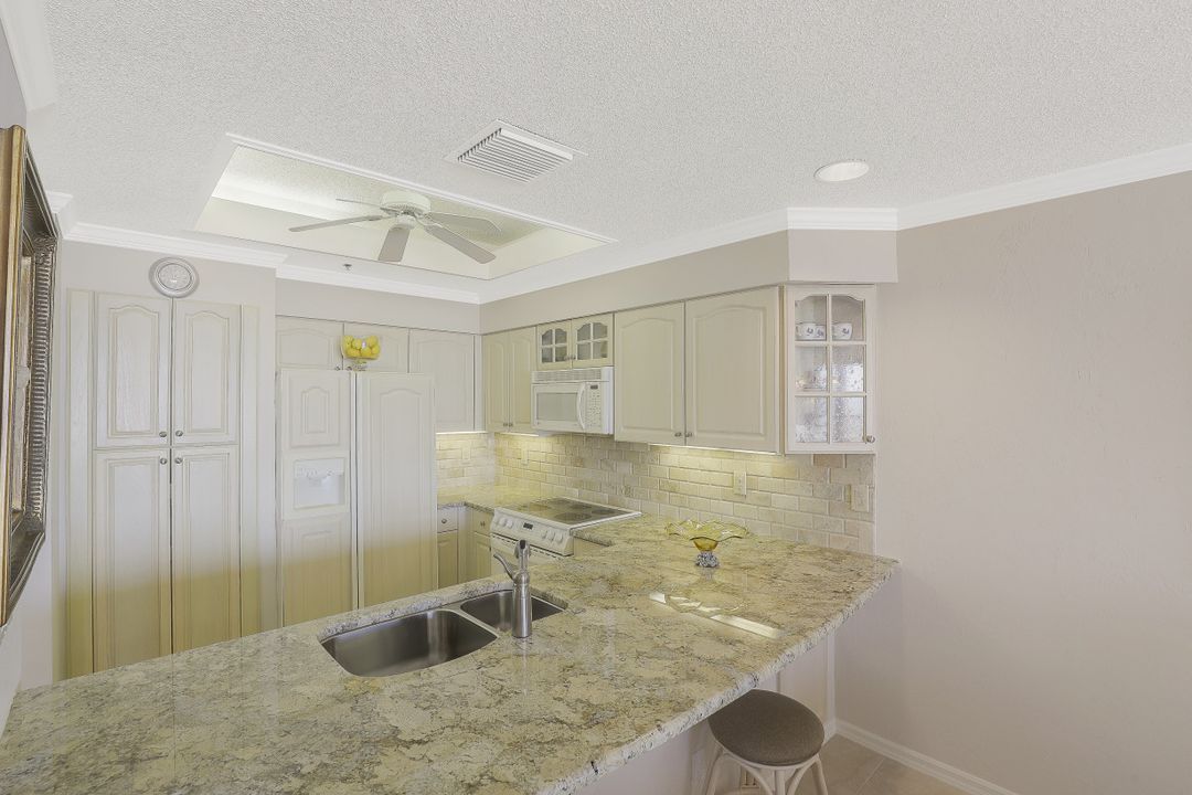 100 N Collier Blvd #PH-6, Marco Island, FL 34145