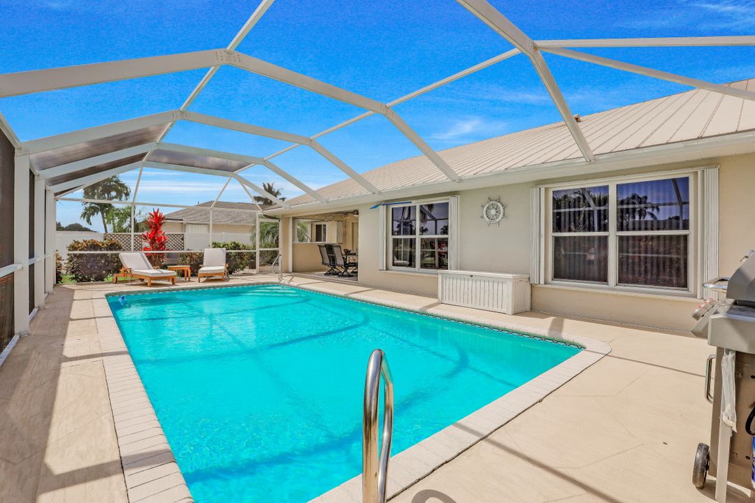 1026 SE 30th St, Cape Coral, FL 33904