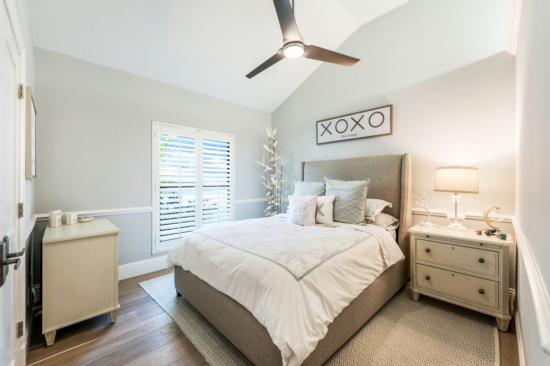 713 Shadow Lake Ln, Naples, FL 34108