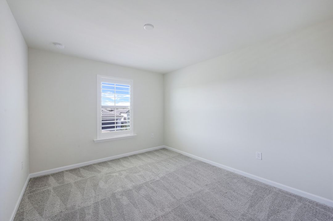 2236 Yellowfin Cir, Naples, FL 34114