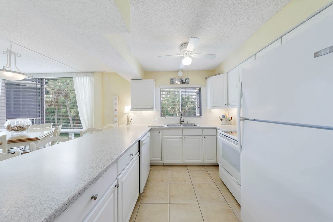 2265 W Gulf Dr #240B, Sanibel, FL 33957