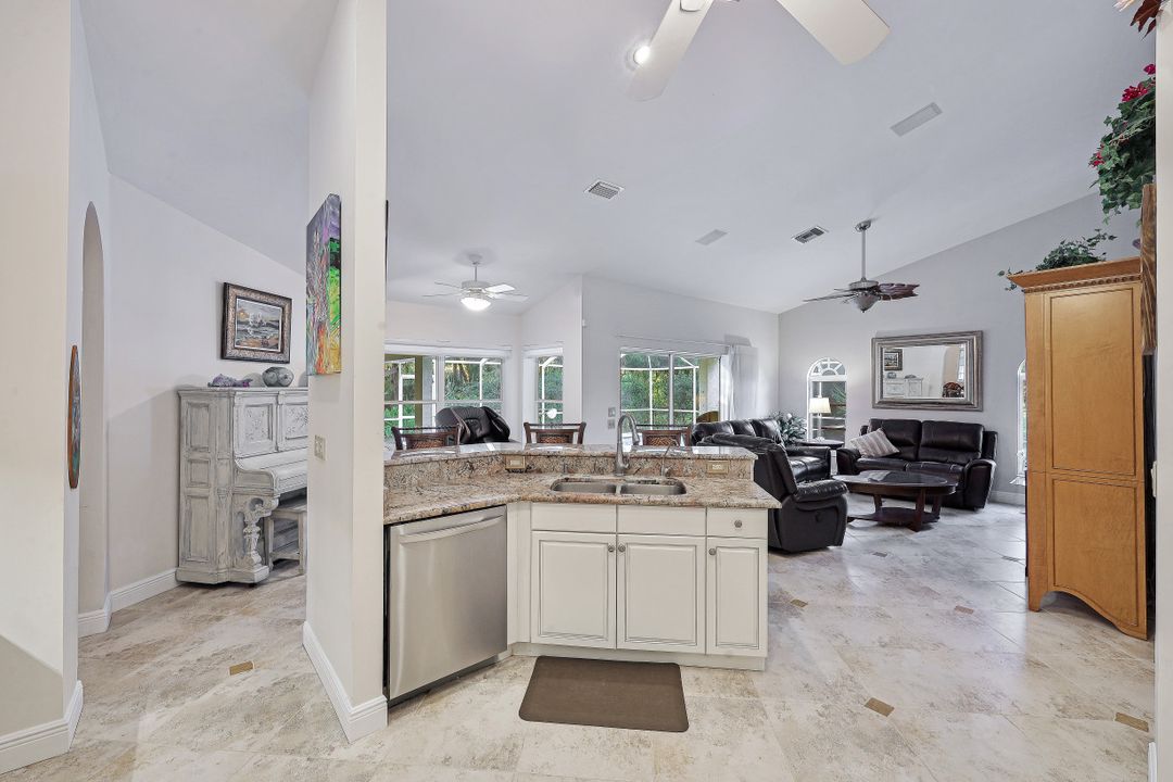 5891 Golden Oaks Ln, Naples, FL 34119