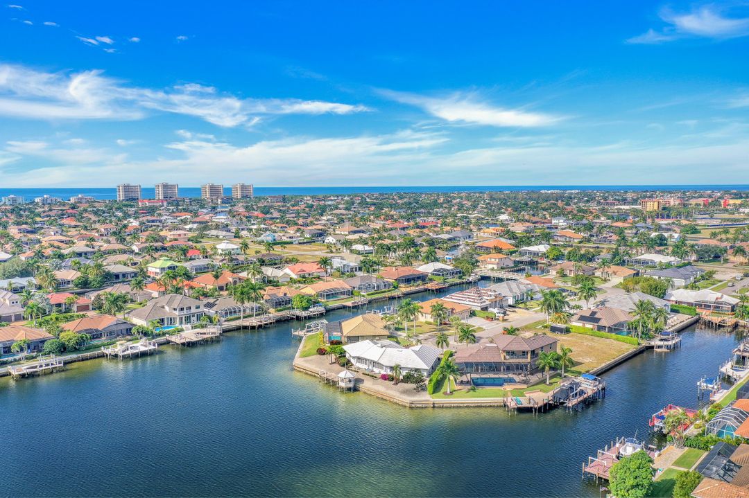 358 Wales Ct, Marco Island, FL 34145