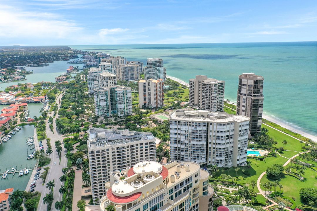 4401 Gulf Shore Blvd N #601, Naples, FL 34103