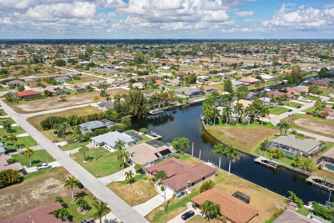4323 SW 18th Pl, Cape Coral, FL 33914