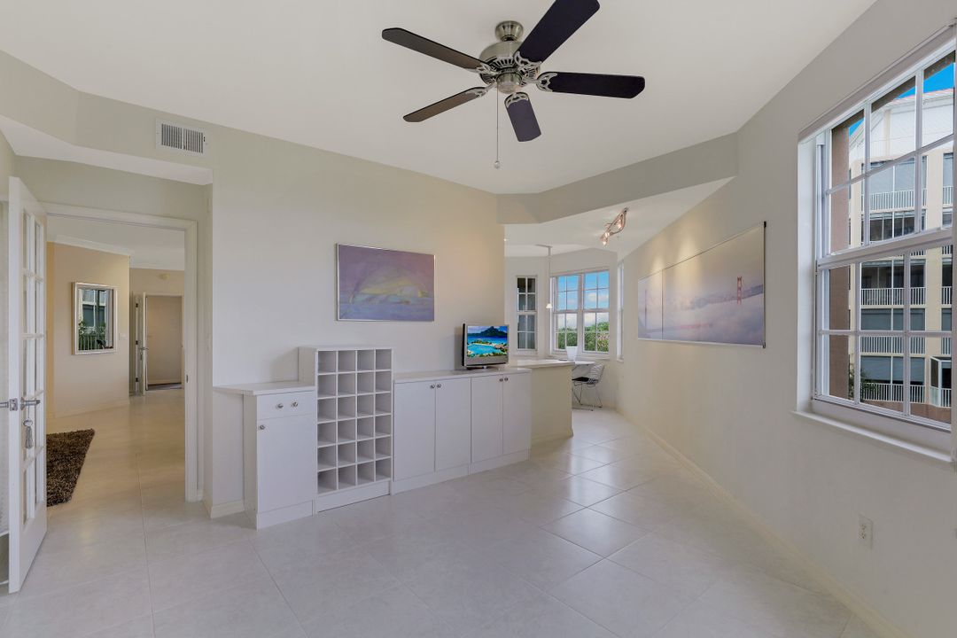 269 Vintage Bay Dr #212, Marco Island, FL 34145