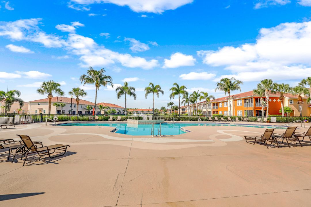 10164 Via Colomba Circle, Fort Myers, FL 33966