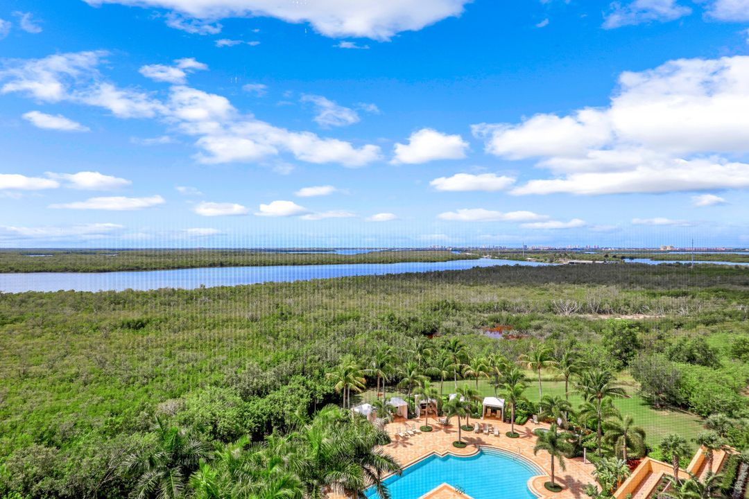 1050 Borghese Ln #804, Naples, FL 34114