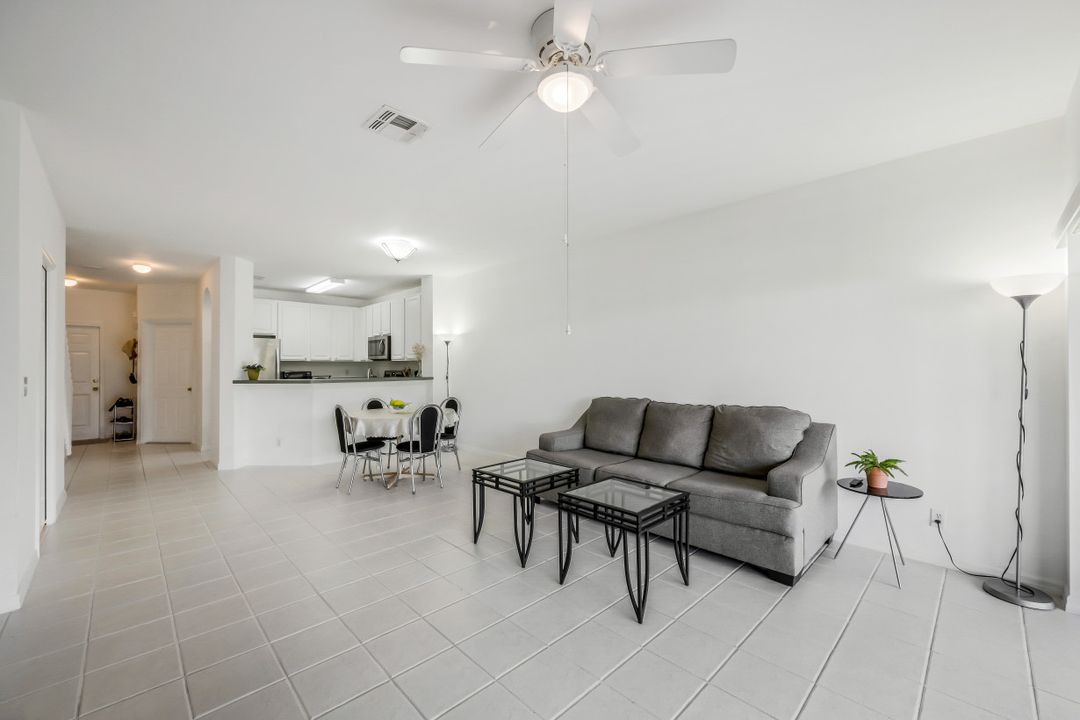 8200 Pacific Beach Dr, Fort Myers, FL 33966