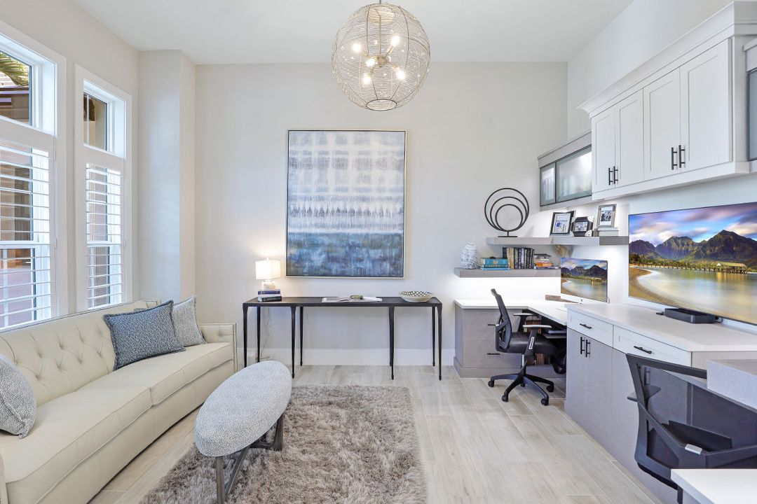 3244 Tavolara Ln, Naples, FL 34114