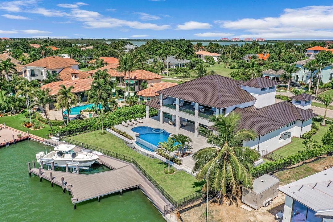 680 S Barfield Dr, Marco Island, FL 34145