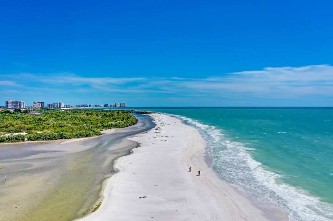 121 Wild Cherry Ln, Marco Island, FL 34145