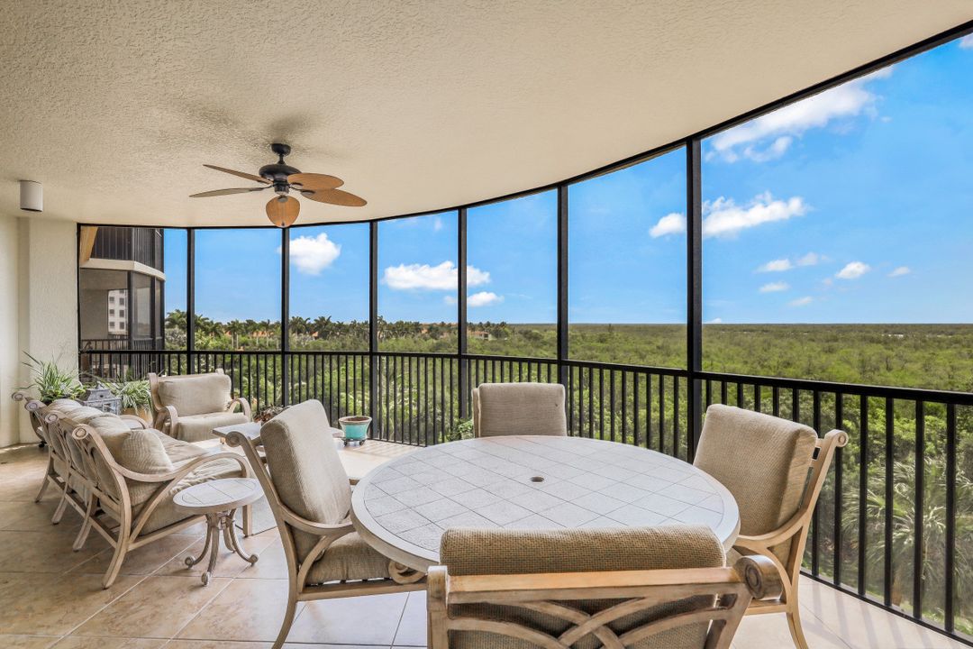 1050 Borghese Ln #303, Naples, FL 34114