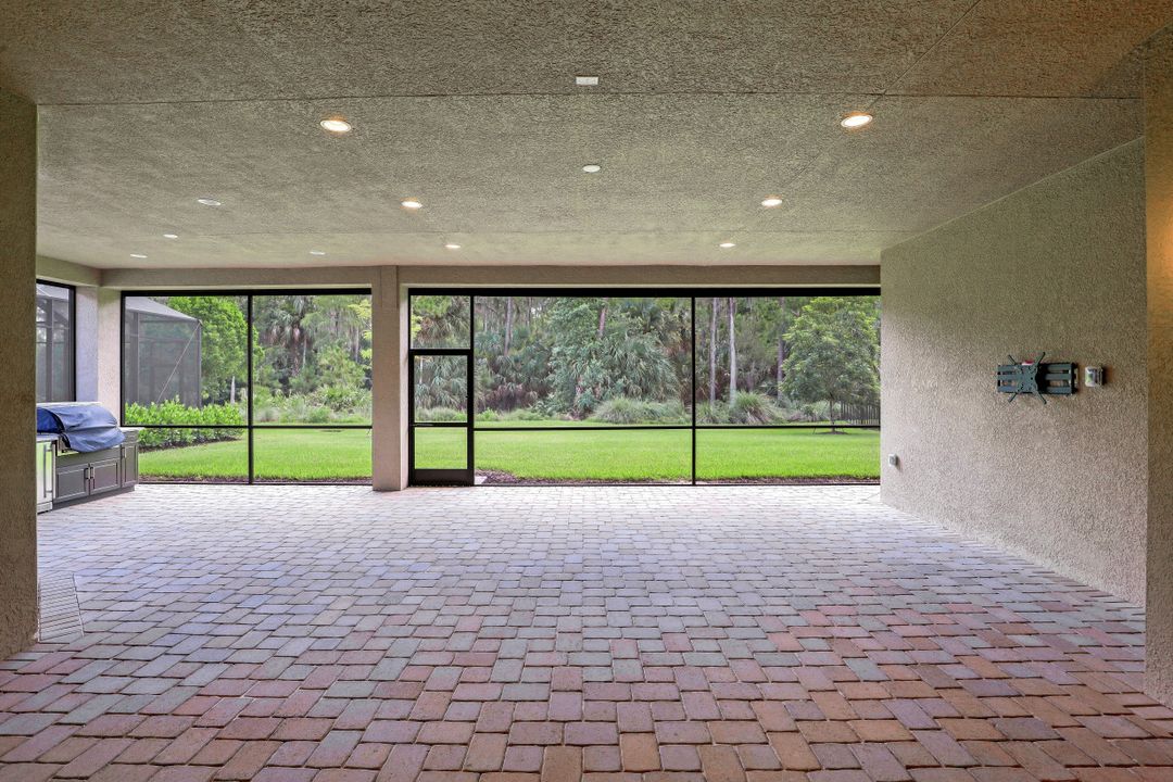 28613 Sicily Loop, Bonita Springs, FL 34135