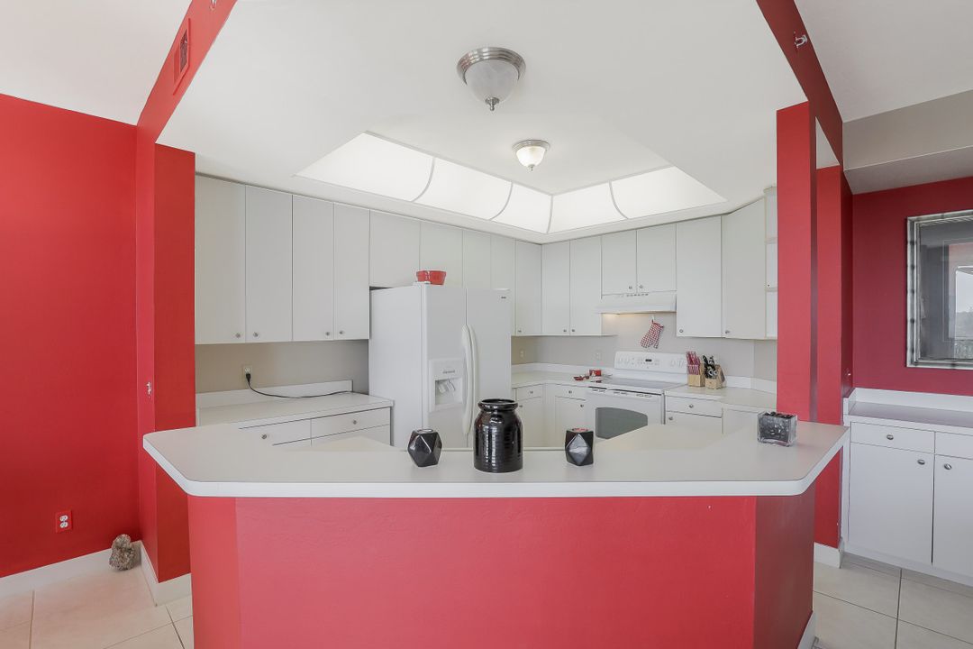 133 Vintage Bay Dr, Marco Island, FL 34145