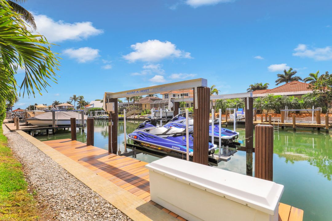 1161 Twin Oak Ct, Marco Island, FL 34145