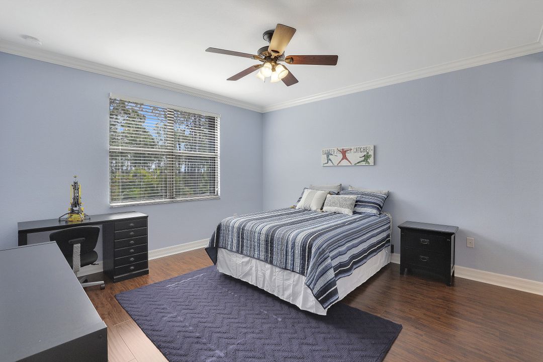 3896 Gibralter Dr, Naples, FL 34119