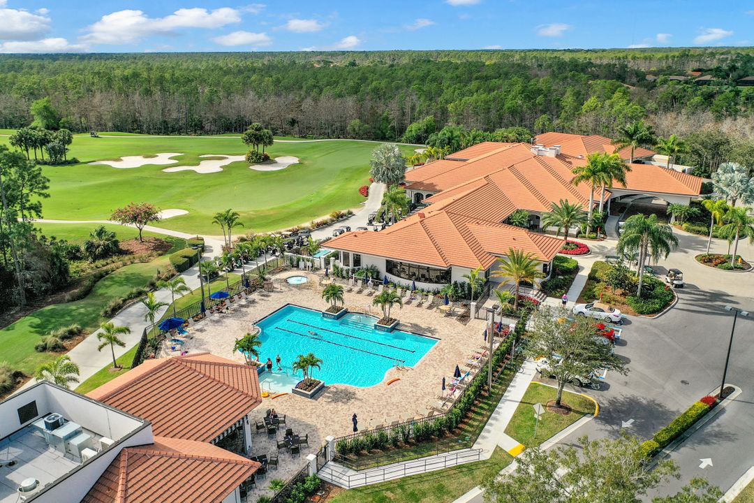 8006 Kilkenny Ct, Naples, FL 34112