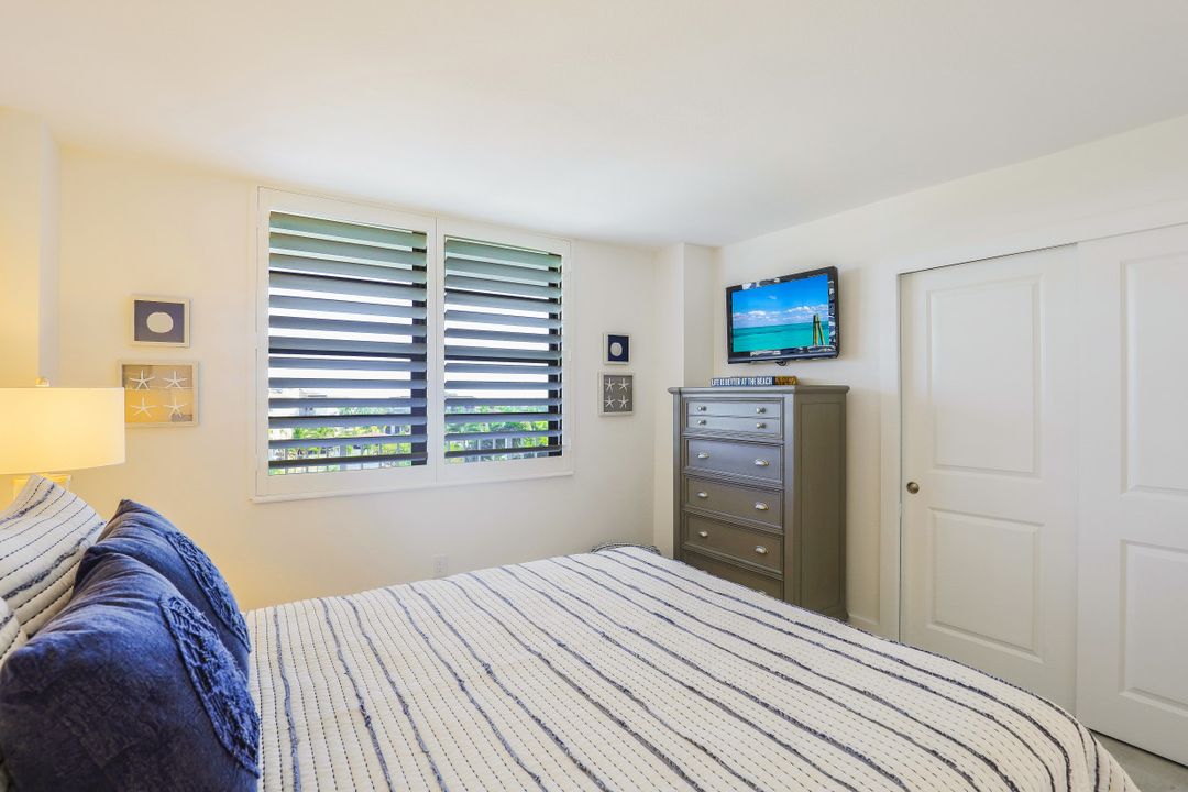 380 Seaview Ct #601, Marco Island, FL 34145