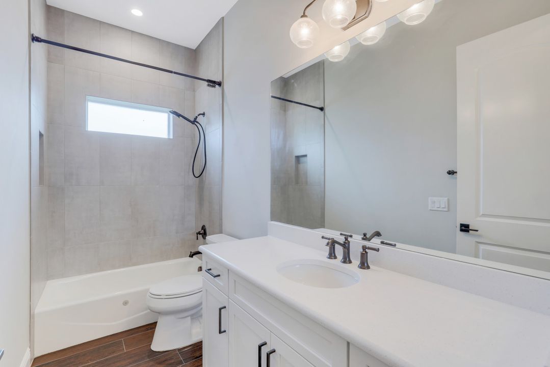 4740 Castalia Ct, Fort Myers, FL 33905