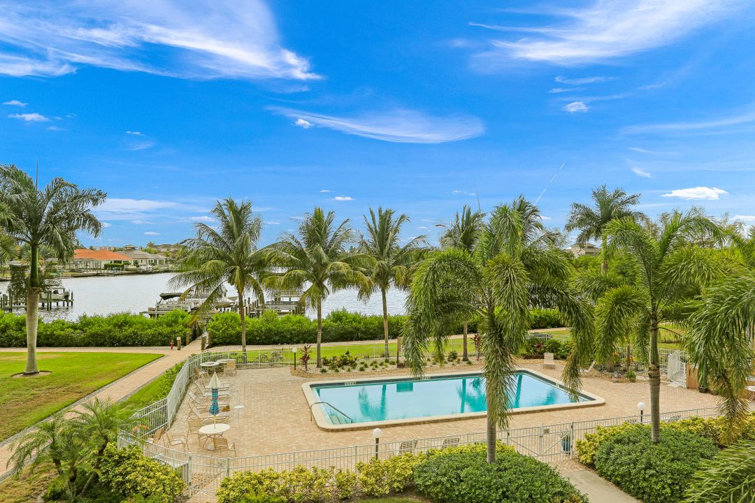 226 3rd St #209, Bonita Springs, FL 34134