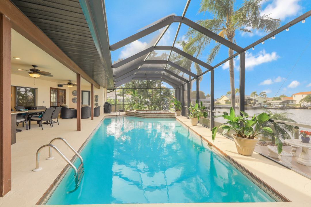 513 SW 51st Terrace, Cape Coral, FL 33914