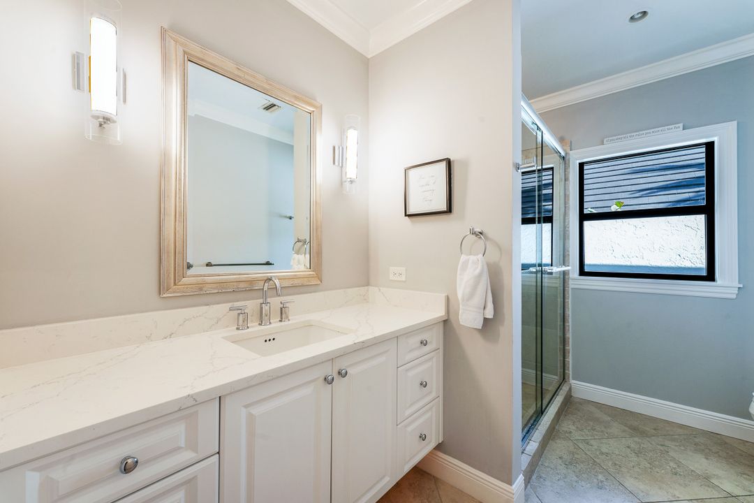 713 Shadow Lake Ln, Naples, FL 34108