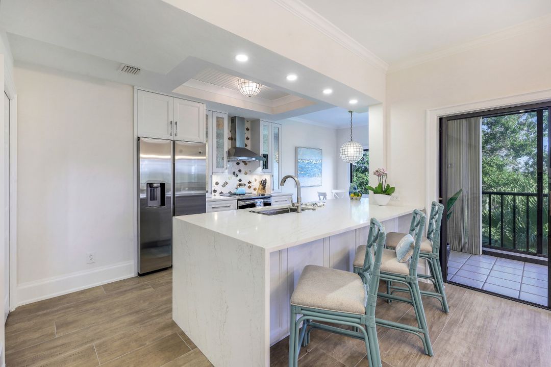 6770 Pelican Bay Blvd #242, Naples, FL 34108