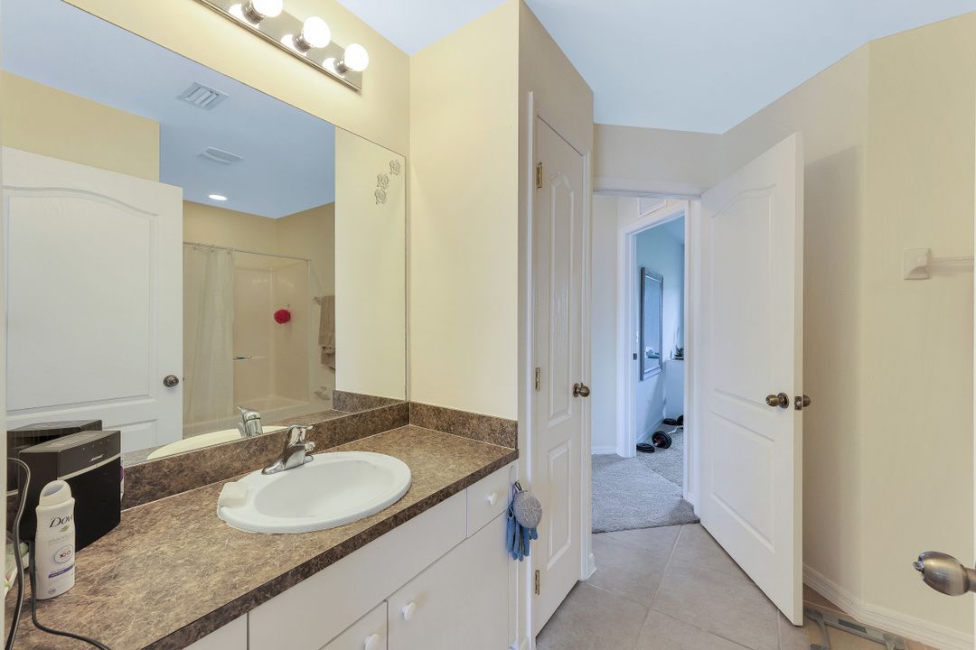 1100 SW Embers Terrace, Cape Coral, FL 33991