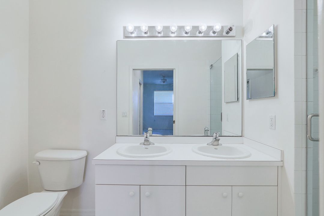 2750 Cypress Trace Cir  #2631, Naples, FL 34119