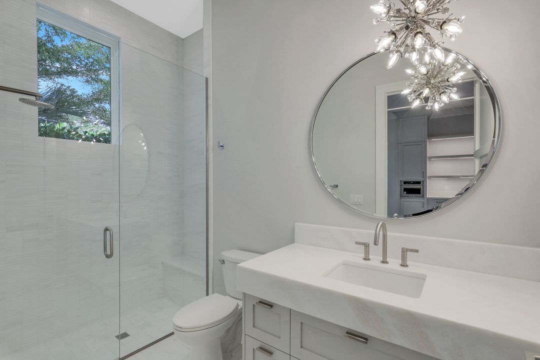 940 17th Ave S, Naples, FL 34102