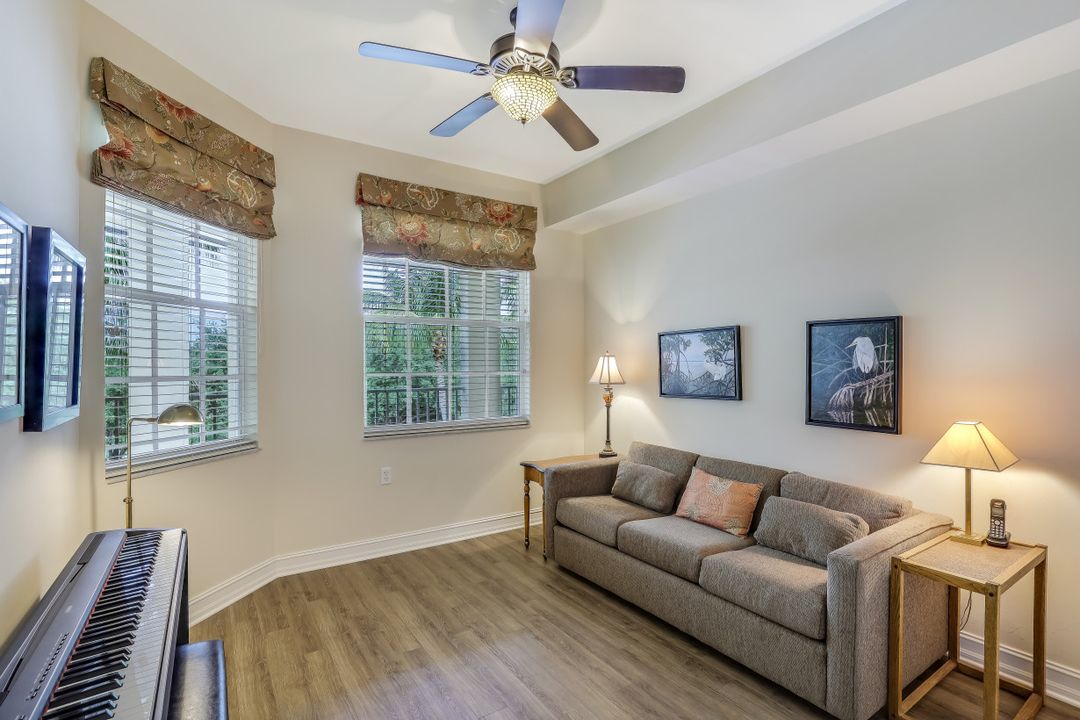 1886 Tarpon Bay Dr S #304, Naples, FL 34119