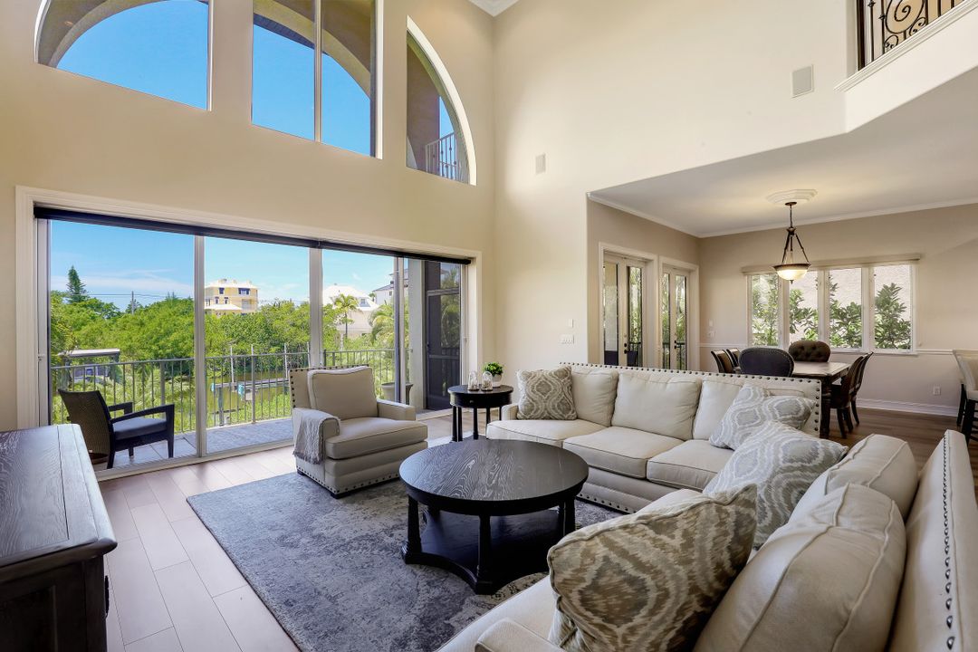 27810 Forester Dr, Bonita Springs, FL 34134