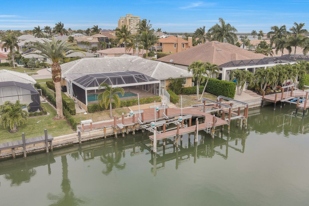 841 Magnolia Ct, Marco Island, FL 34145