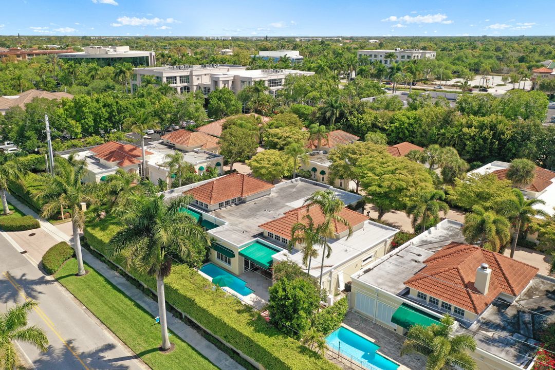 3725 Rachel Ln, Naples, FL 34103