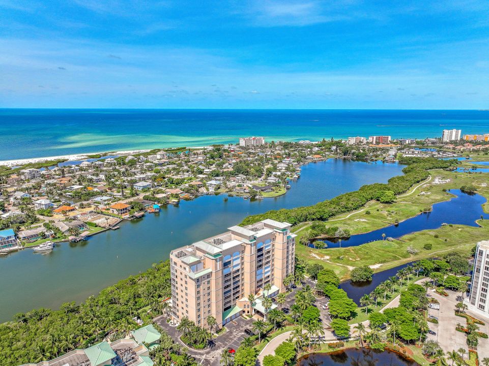 4192 Bay Beach Ln #875, Fort Myers Beach, FL 33931